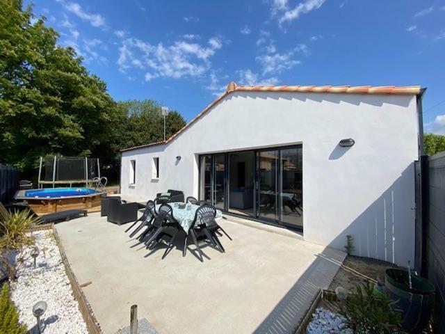 Maison La Garenne แซ็งต์-ฌอง-เดอ-มองต์ ภายนอก รูปภาพ