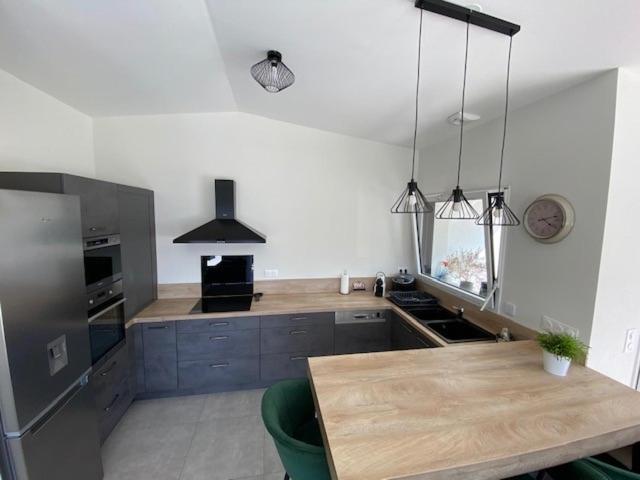 Maison La Garenne แซ็งต์-ฌอง-เดอ-มองต์ ภายนอก รูปภาพ